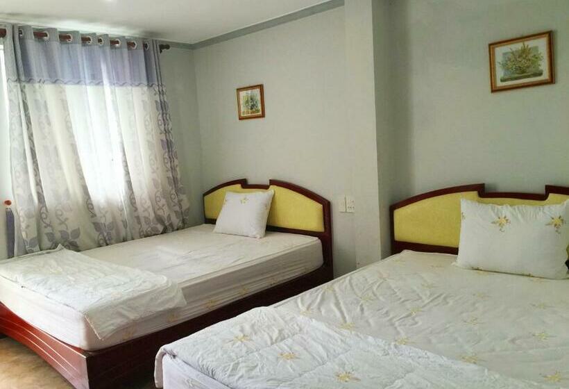 اتاق استاندارد با 2 تخت دوبل, Number One