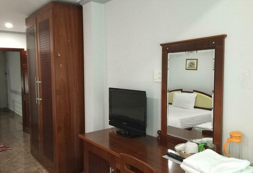 اتاق استاندارد با 2 تخت دوبل, Number One