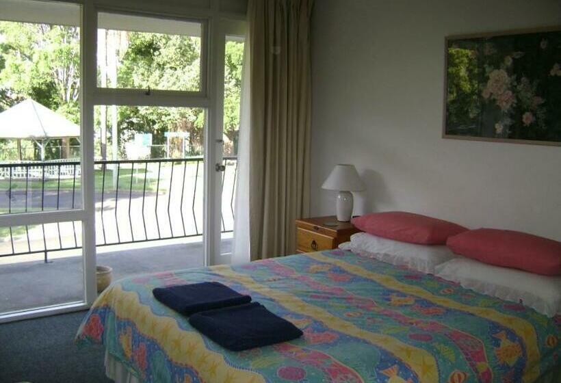 Президентский Люкс, River Park Motor Inn