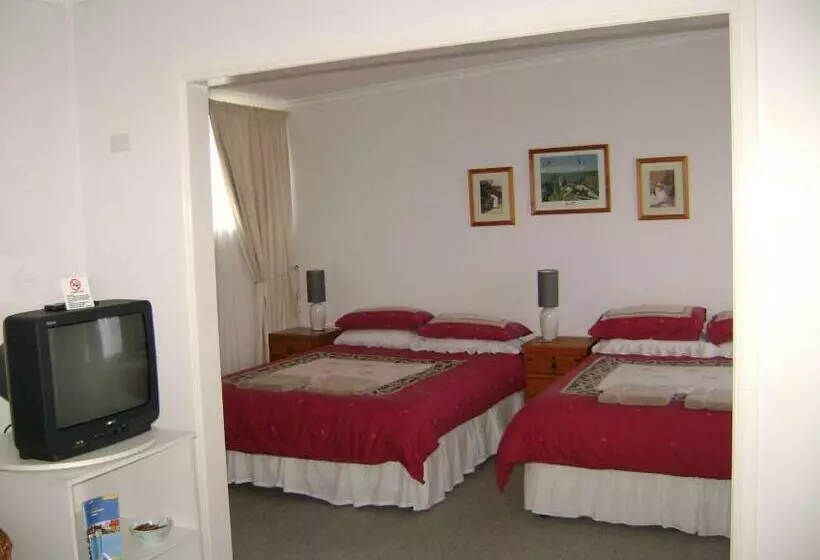 デラックススイート, River Park Motor Inn