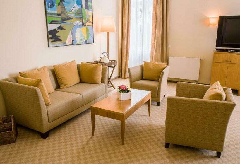 标准间, Schloss Und Gut Liebenberg