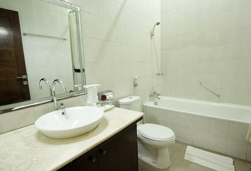 Deluxe Szoba, Segara Agung