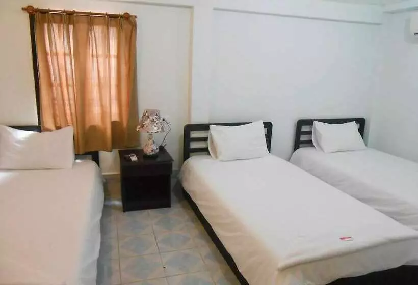 Standard Kolmen Hengen Huone, Vientiane Star