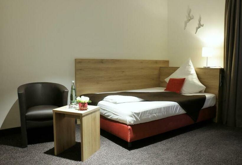 컴포트 싱글 룸, Witt Am See