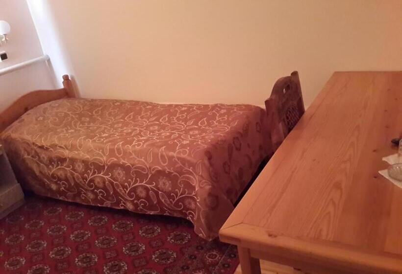 Номер Стандарт Индивидуальный, Islambek Hotel & Travel