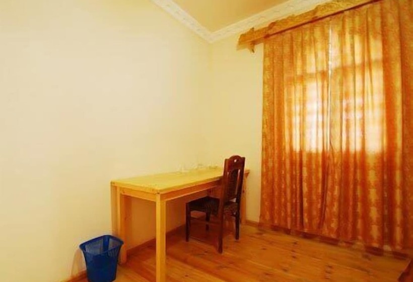 Номер Стандарт, Islambek Hotel & Travel