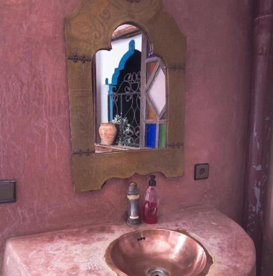 스탠다드 룸, Dar Touijar