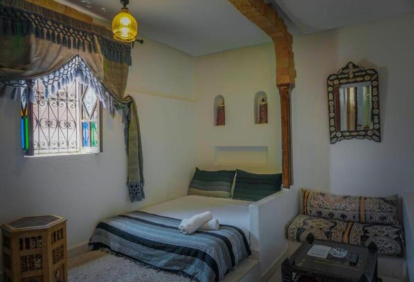 디럭스 룸, Dar Touijar