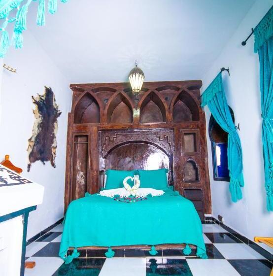 디럭스 패밀리 룸, Dar Touijar