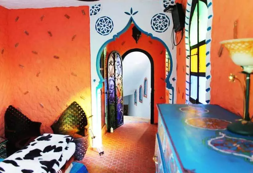 اتاق لوکس, Dar Touijar
