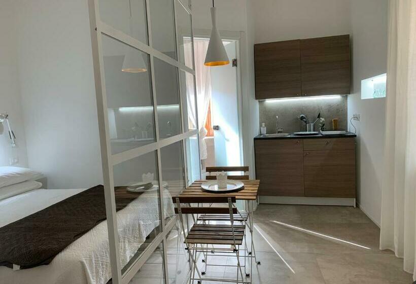 استودیوی لوکس, Il Giardino D Ulisse