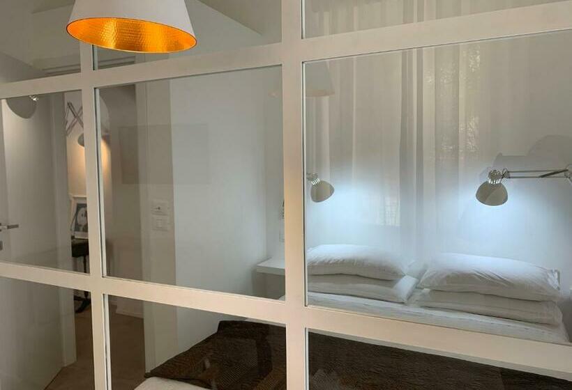 استودیوی لوکس, Il Giardino D Ulisse