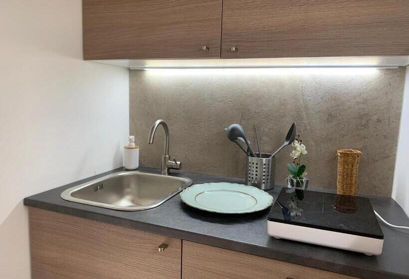 استودیوی لوکس, Il Giardino D Ulisse