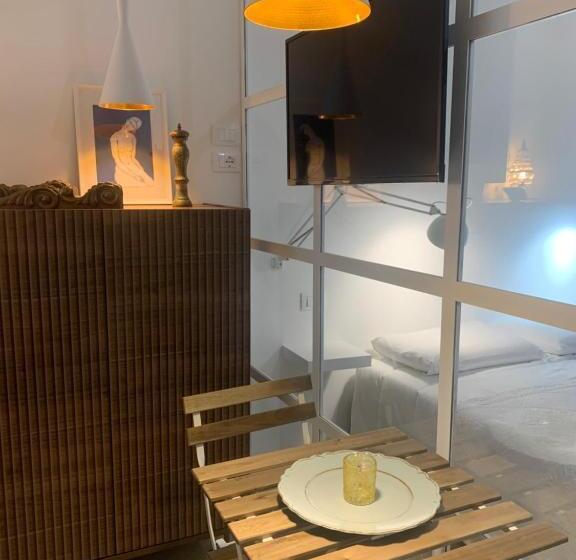 استودیو استاندارد با تخت کینگ, Il Giardino D Ulisse