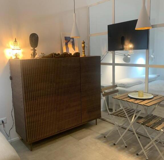 استودیو استاندارد با تخت کینگ, Il Giardino D Ulisse