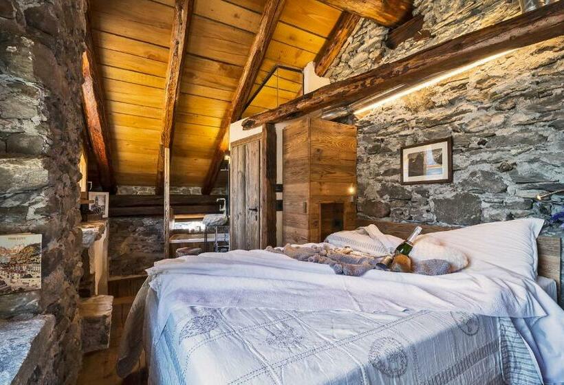 小型套房带阳台, Maison La Saxe