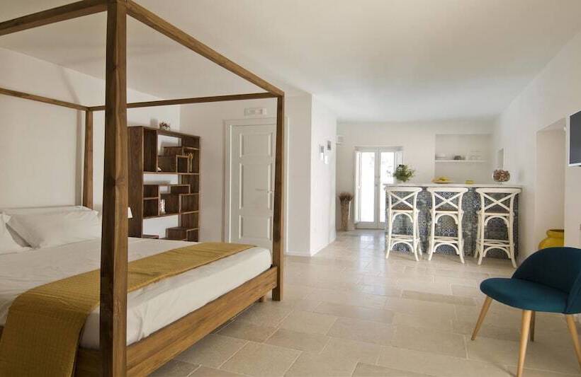 استودیوی استاندارد با چشم‌انداز شهر, Santa Maria 24