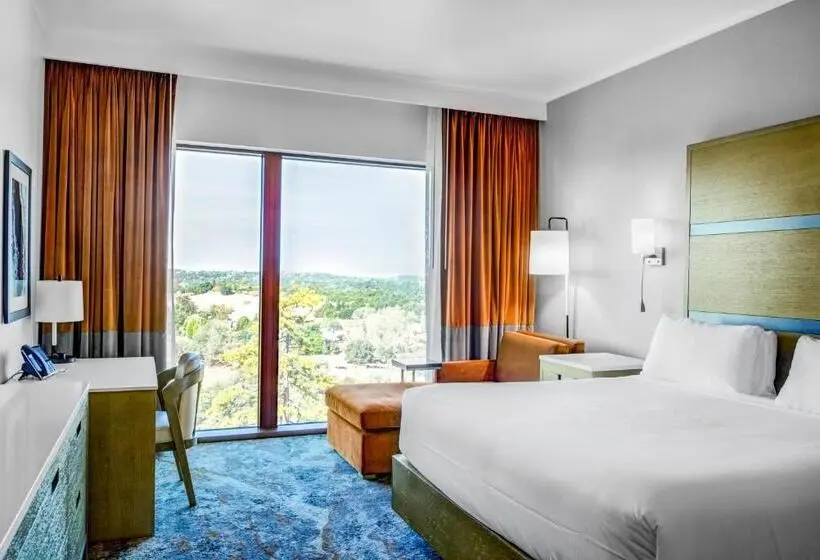 キングサイズベッドのデラックスルーム, Red Hawk Resort & Casino