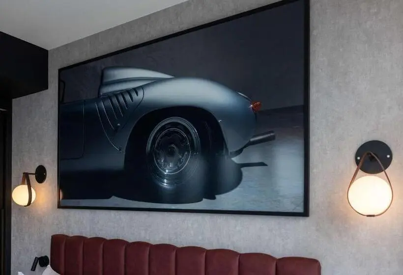 スタンダードルーム, Radisson Blu Hotel At Porsche Design Tower Stuttgart