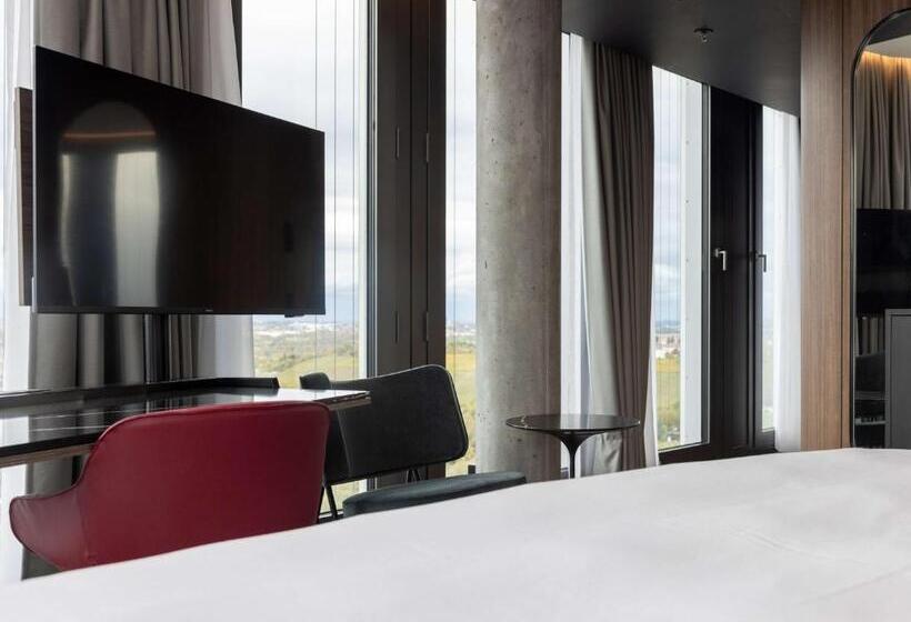 标准间, Radisson Blu Hotel At Porsche Design Tower Stuttgart