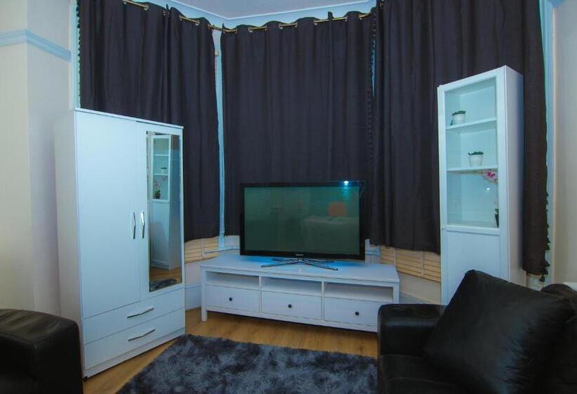 Номер Стандарт Совместная Ванная, Victorian Woods Bnb