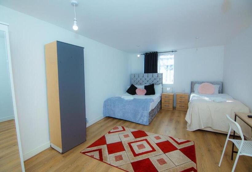 Family Suite, Victorian Woods Bnb