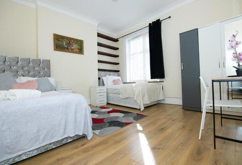 Семейный Номер Совместный Санузел, Victorian Woods Bnb