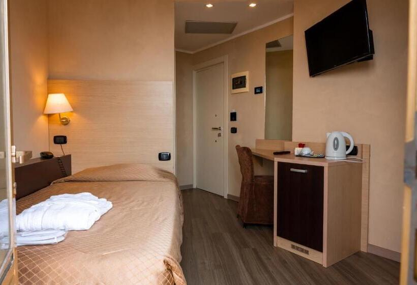 Номер Стандарт Индивидуальный, Terme Pellegrini