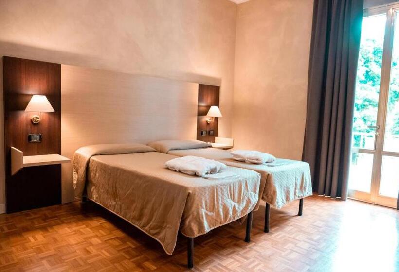 Номер Стандарт Трехместный, Terme Pellegrini