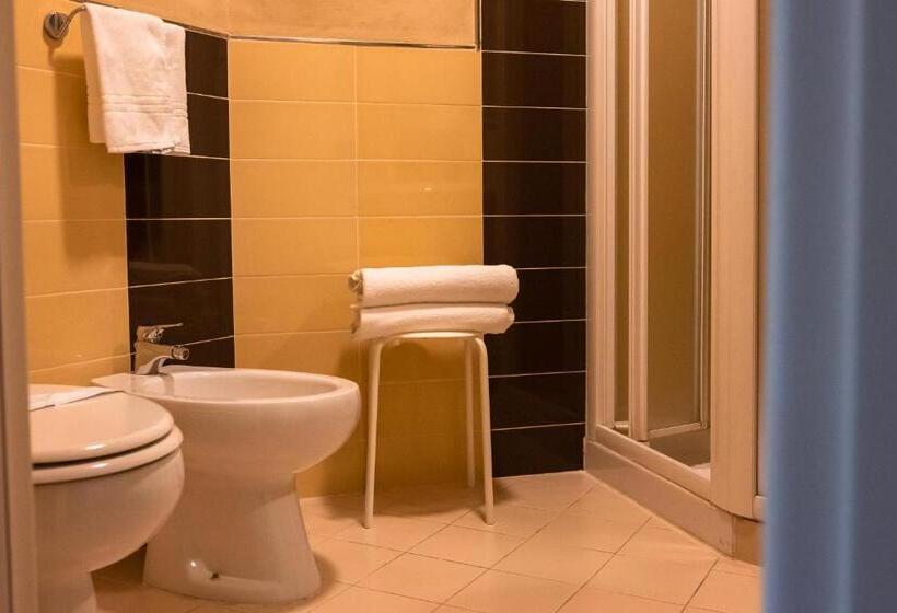 Четырехместный Номер Стандарт, Terme Pellegrini