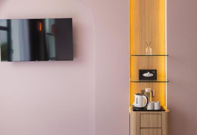 带大床的豪华间, Wellesley