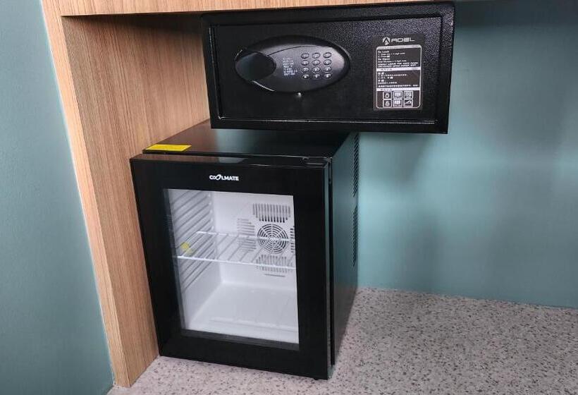 高级大房间, Wellesley