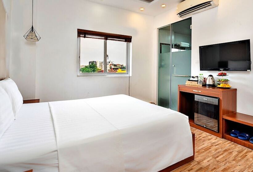 اتاق سوپریور, Hanz Ami Central