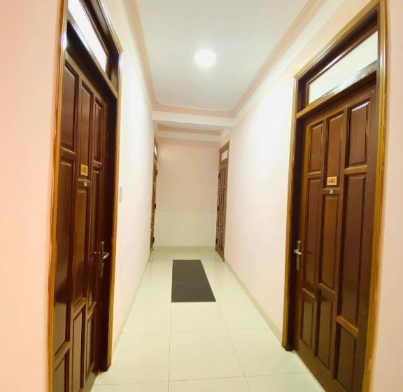 اتاق استاندارد, Khách Sạn Quang Vinh