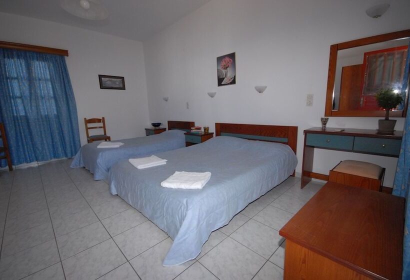 Triple Room Sea View, Agia Anna Beachfront Boutique