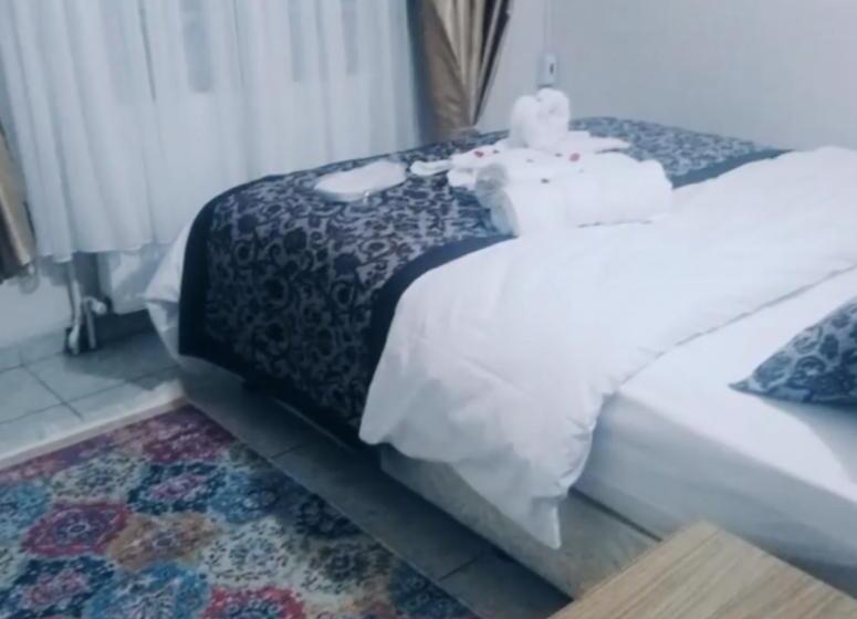 Номер Economy, Yağiz Otel