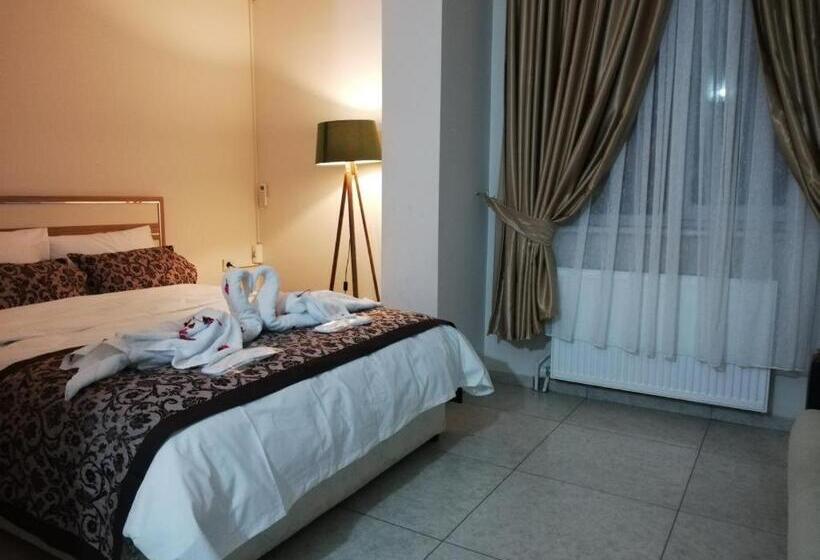 Семейный Номер Вид на Сад, Yağiz Otel