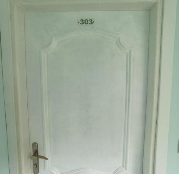 جناح, Yeşi̇lalan Otel