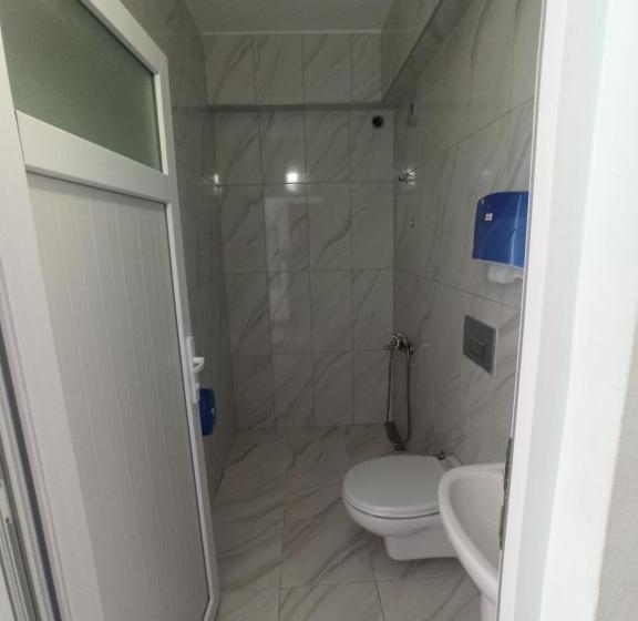 شقة غرفة واحدة مطلة على حمام السباحة, Yeşi̇lalan Otel