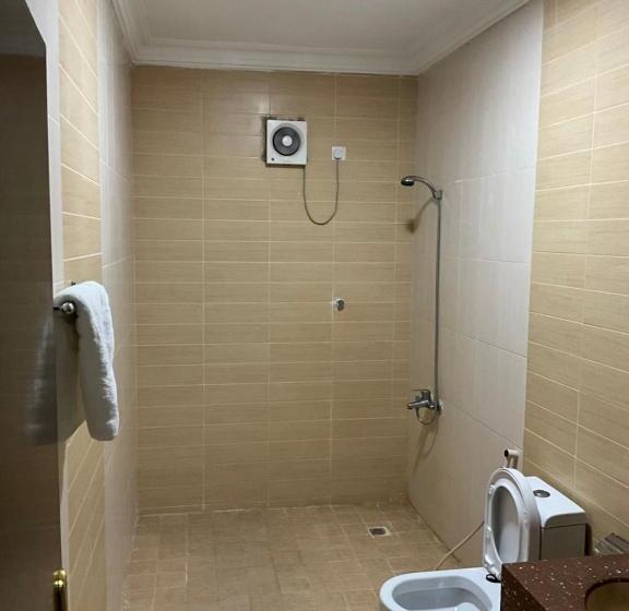 סטודיו סטנדרט, מיטה זוגית, أجنحه البيداء للشقق المخدومه البخاري