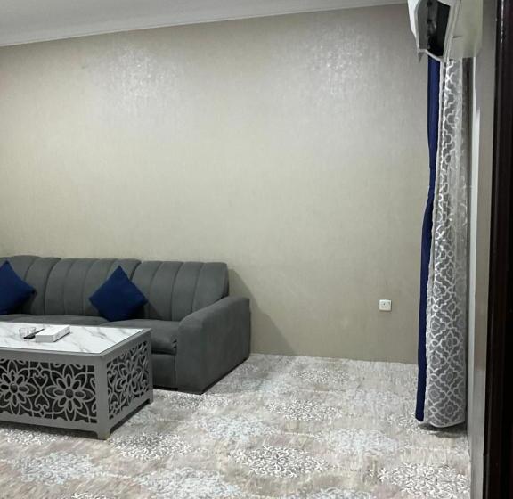 סטודיו סטנדרט, מיטה זוגית, أجنحه البيداء للشقق المخدومه البخاري