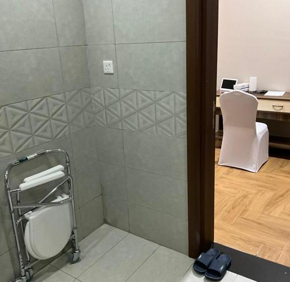 חדר סטודיו סטנדרד, أجنحه البيداء للشقق المخدومه البخاري