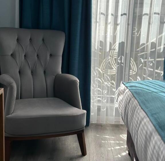 غرفة قياسية ثلاثية, Asgard