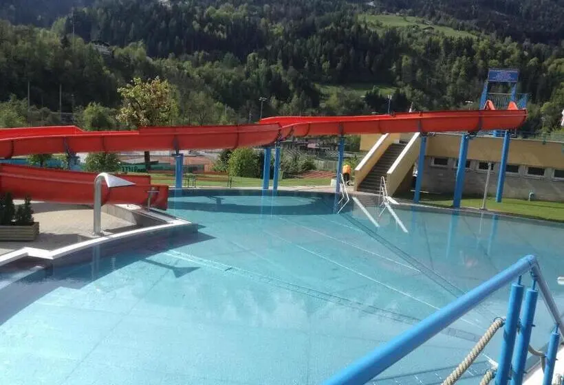 Perhehuone, Gästezimmer Lercher