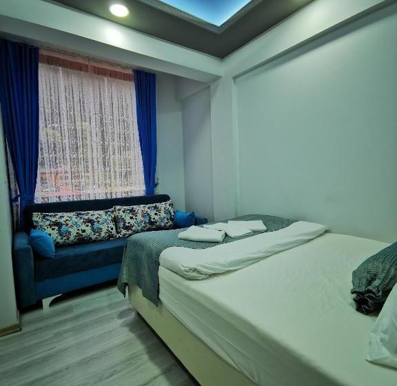 스탠다드 스튜디오, Kuloglu Otel Ve Restaurant