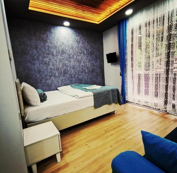 标准间带阳台, Kuloglu Otel Ve Restaurant