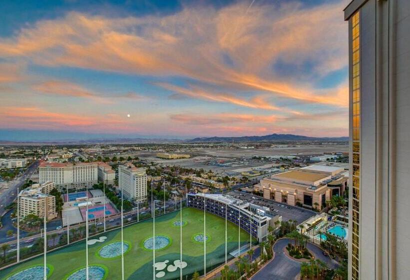 バルコニー付スイート, Luxurious 1 Bd/2bth Premium Suite Mgm Signature W/balcony