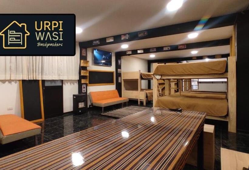 ルームシェアのワンベッド, Urpi Wasi Backpackers