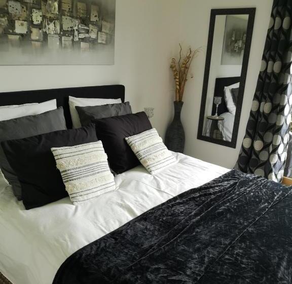 Standard room with outdoor bath, La Pause