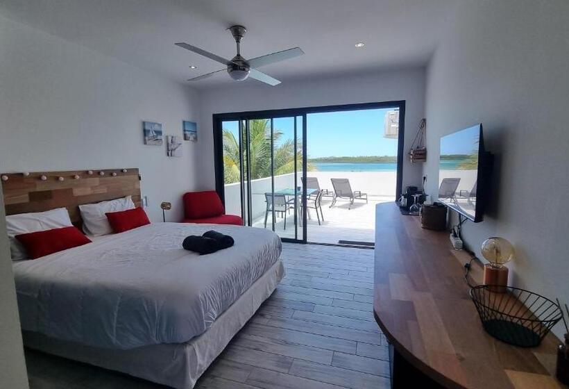 Quarto Deluxe Vista Mar com Sacada, Vue Sur Mer